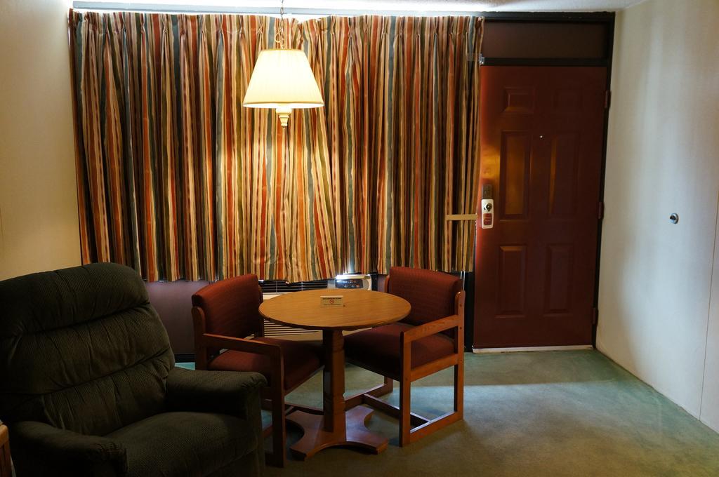 Oxford Inn Ozark