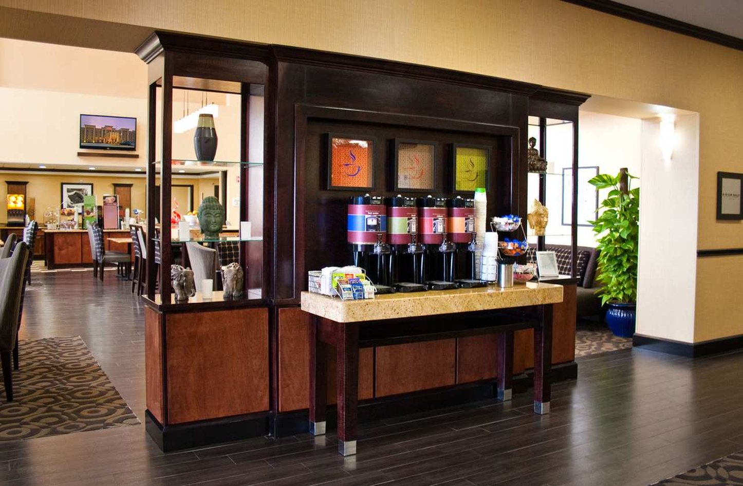 Hampton Inn & Suites Pine Bluff