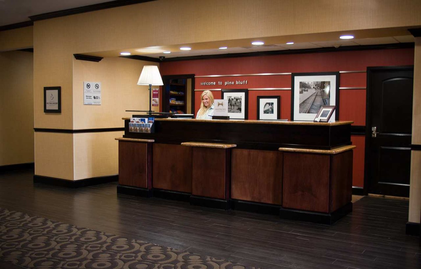 Hampton Inn & Suites Pine Bluff