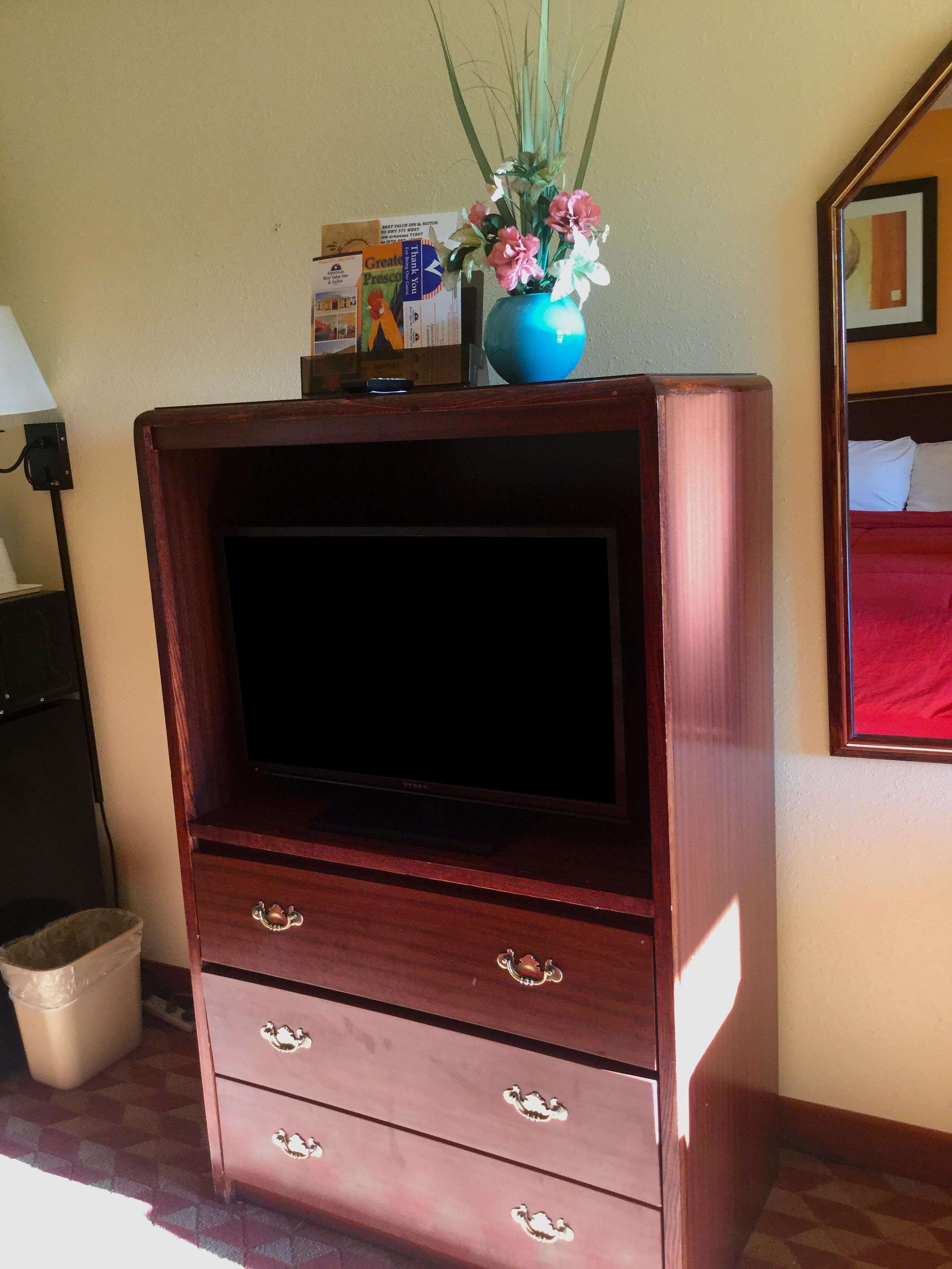 Americas Best Value Inn & Suites