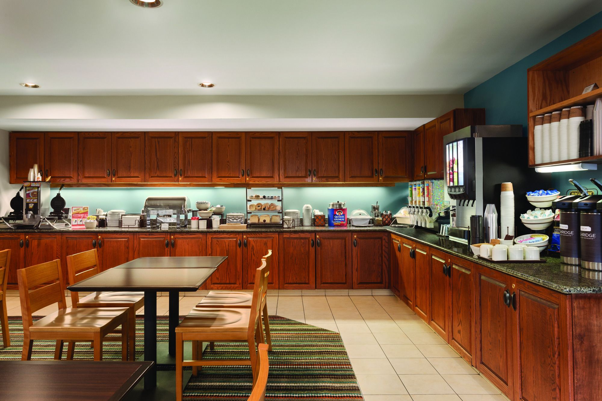 Country Inn & Suites by Radisson, Bentonville South - Rogers, AR