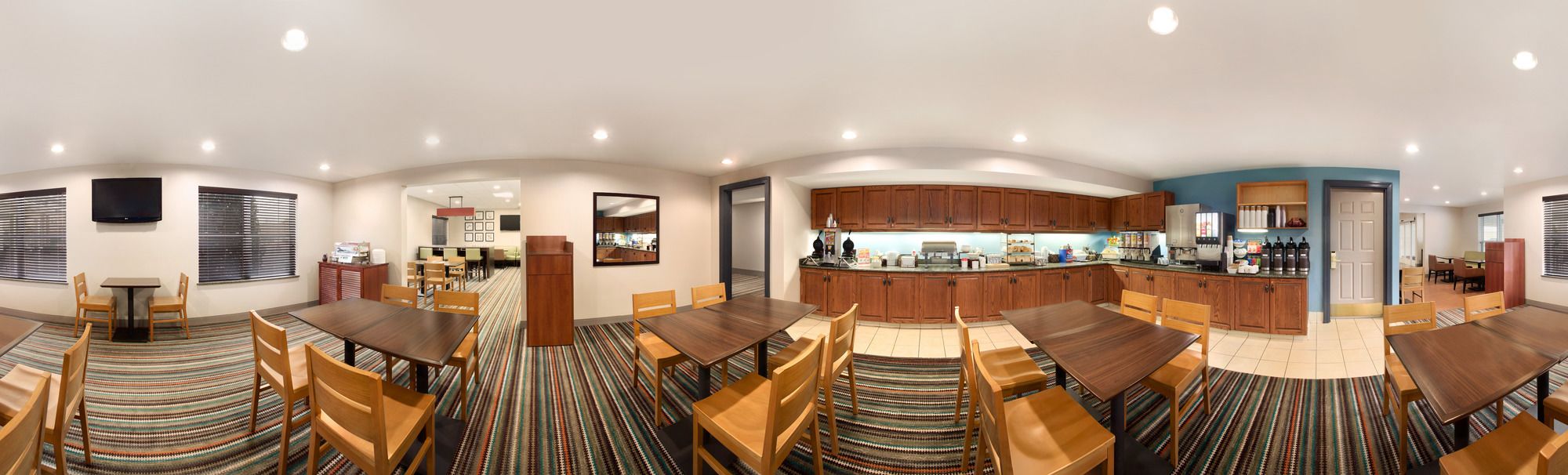 Country Inn & Suites by Radisson, Bentonville South - Rogers, AR
