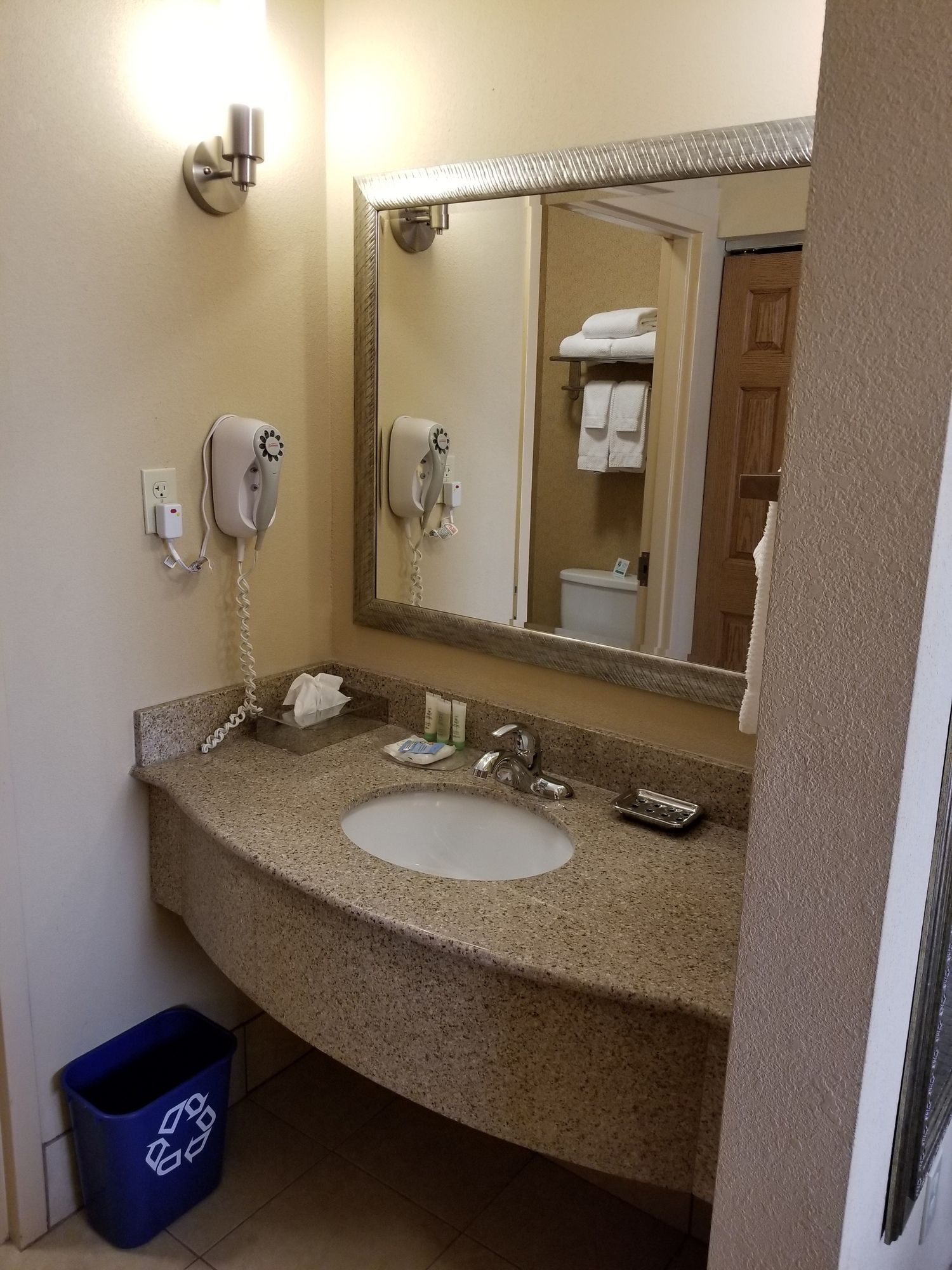 Staybridge Suites Bentonville - Rogers