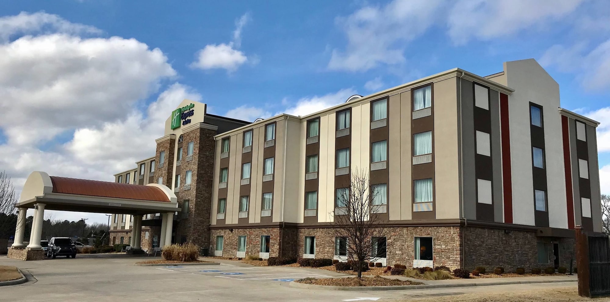 Holiday Inn Express Hotel & Suites Searcy