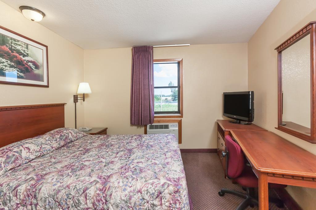 Knights Inn Searcy