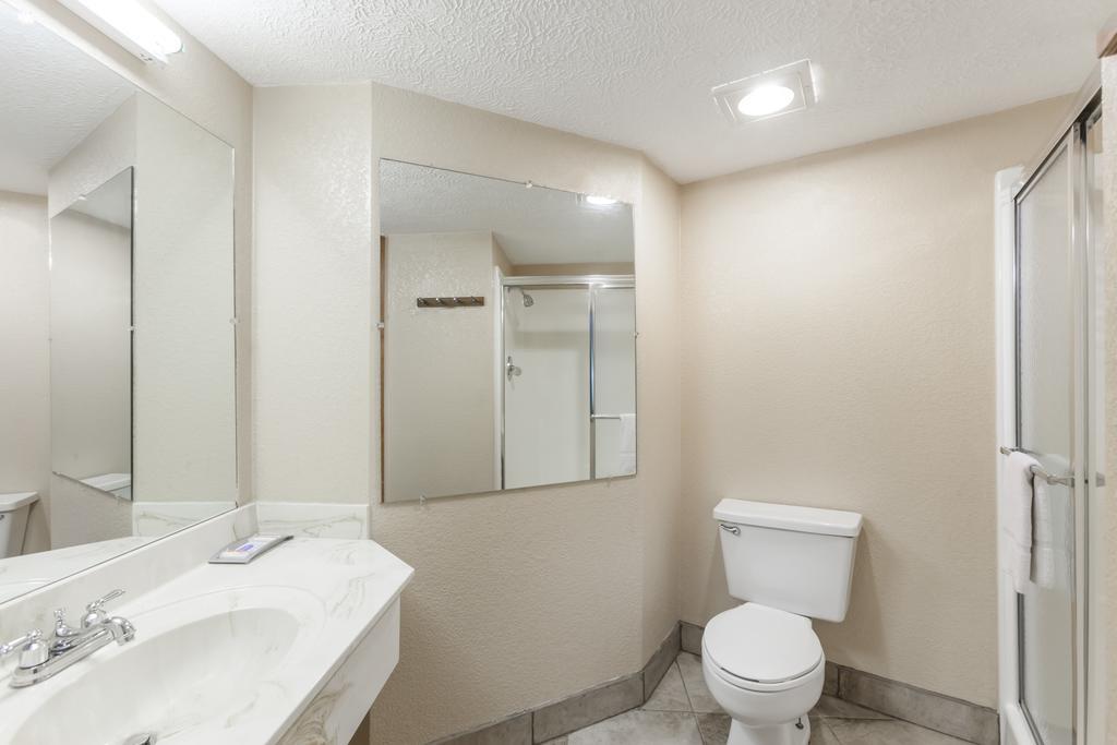 Knights Inn Searcy