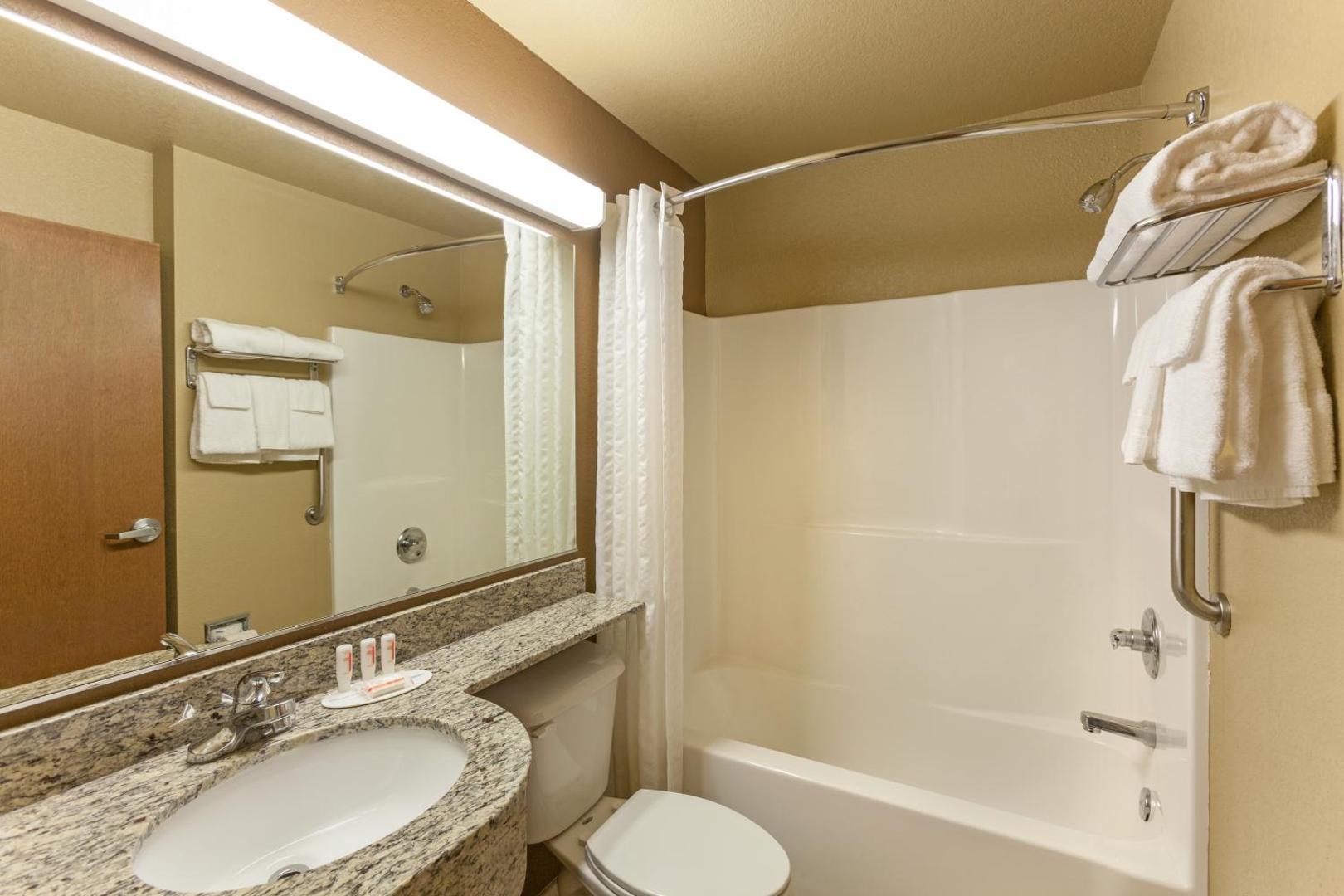 Microtel Inn & Suites by Wyndham Searcy