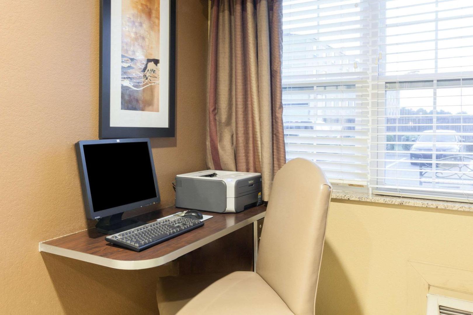 Microtel Inn & Suites by Wyndham Searcy