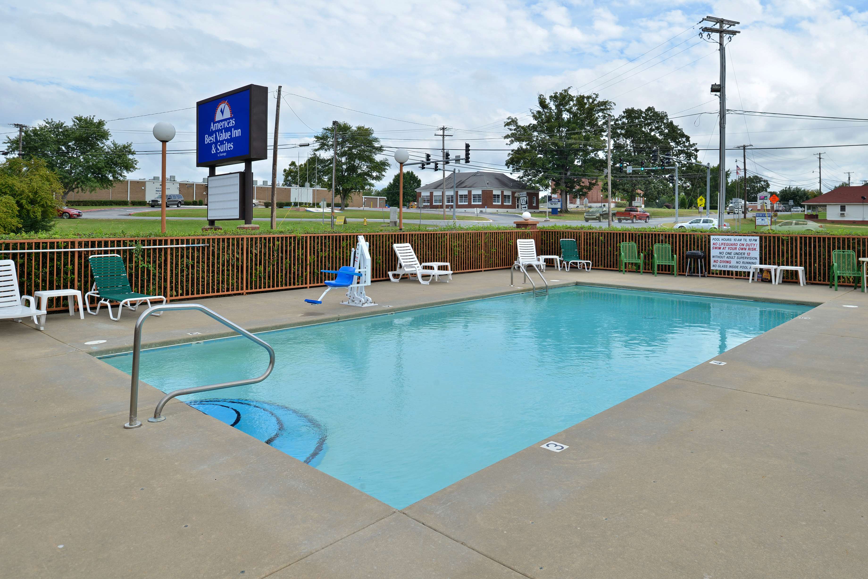 Americas Best Value Inn & Suites Sheridan
