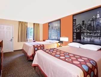 Super 8 by Wyndham Siloam Springs
