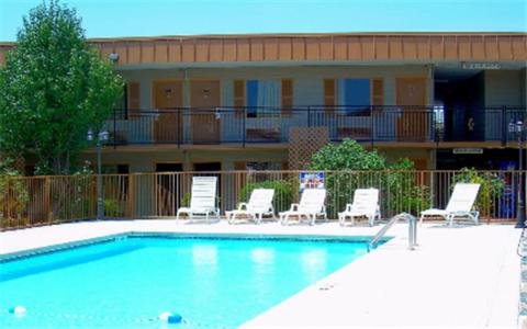 Executive Inn and Suites Springdale