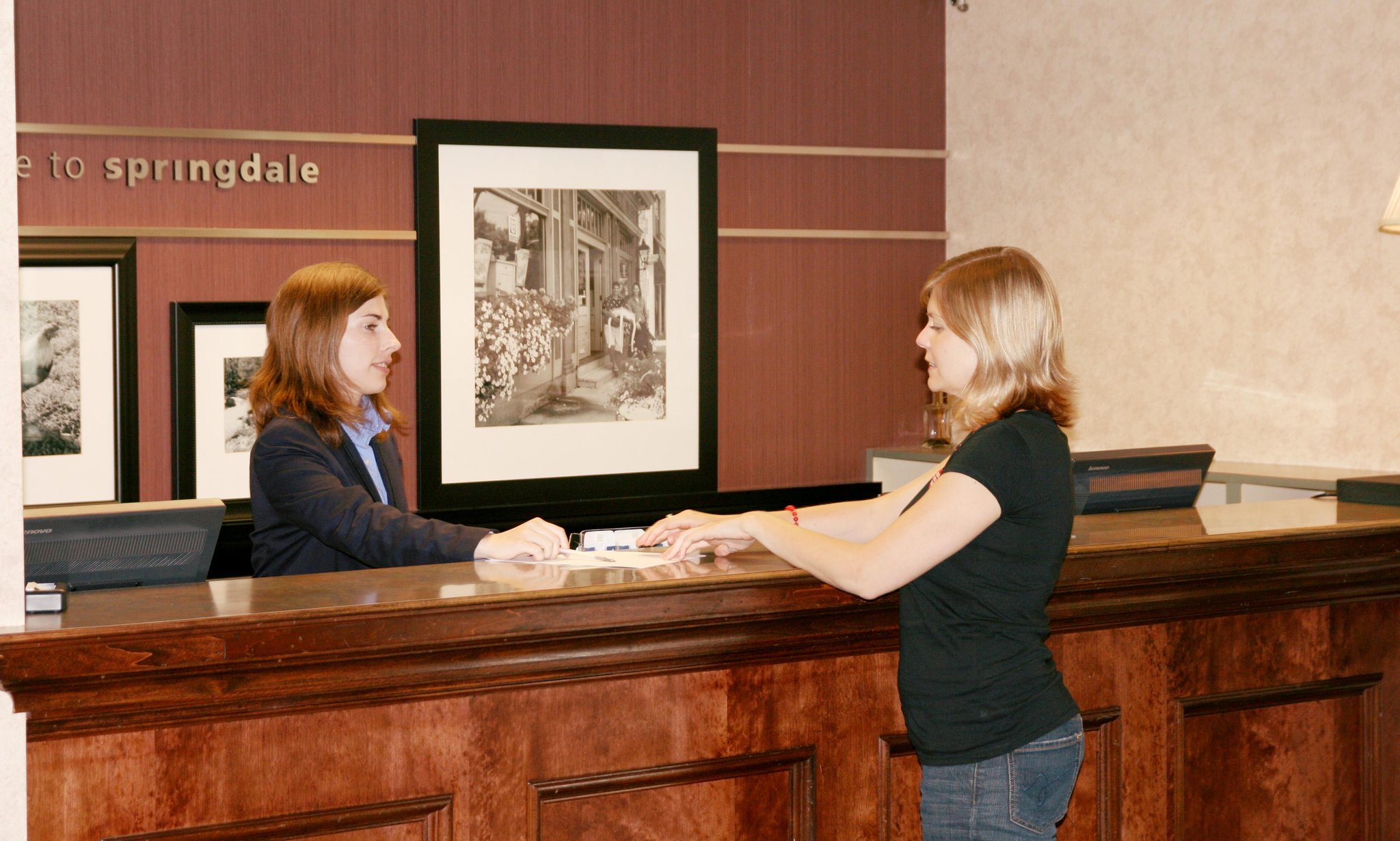Hampton Inn & Suites Springdale