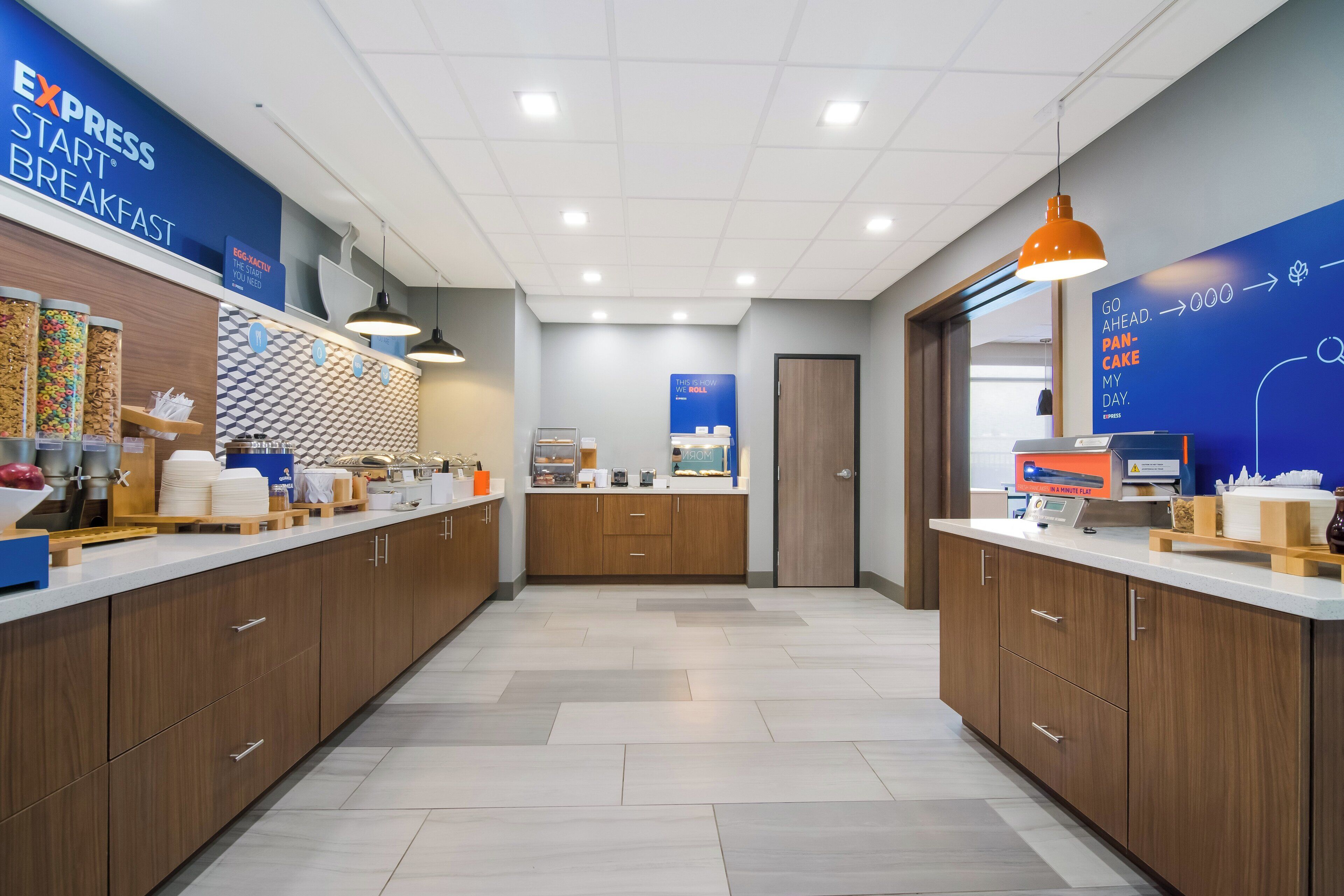 Holiday Inn Express & Suites Springdale Fayetteville Area