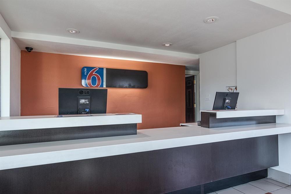 OYO Hotel Texarkana North Heights AR Hwy I-30