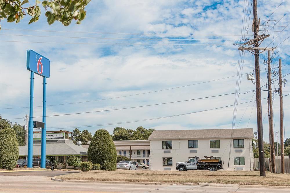 OYO Hotel Texarkana North Heights AR Hwy I-30