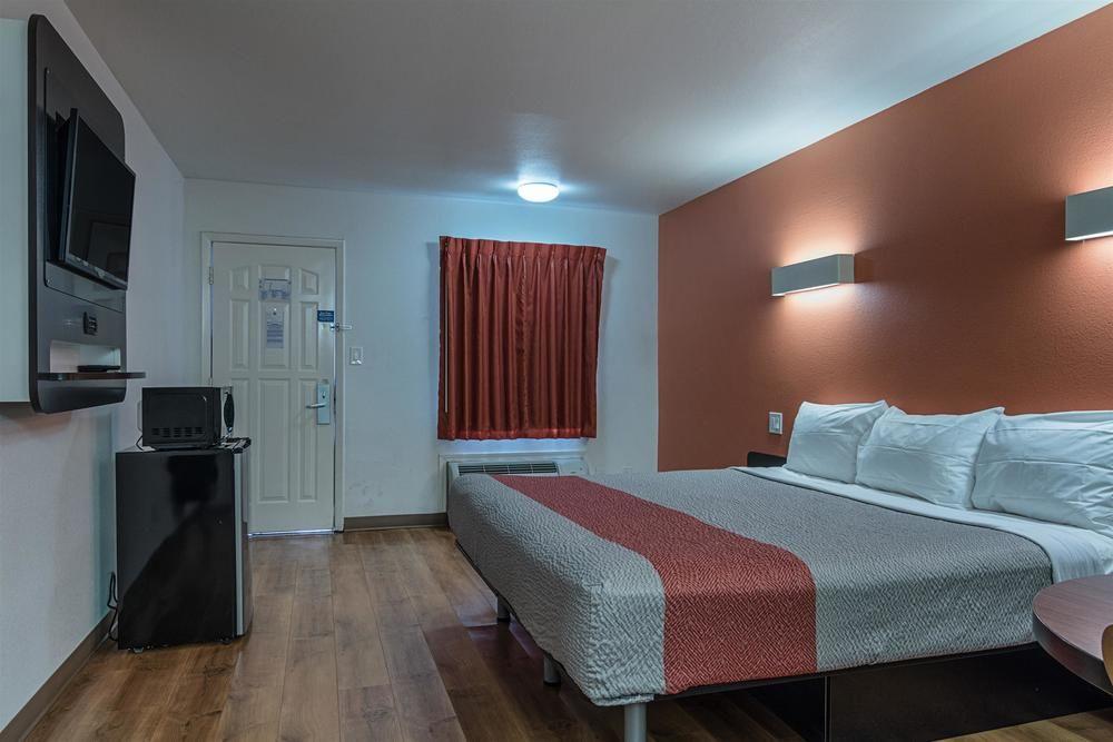 OYO Hotel Texarkana North Heights AR Hwy I-30