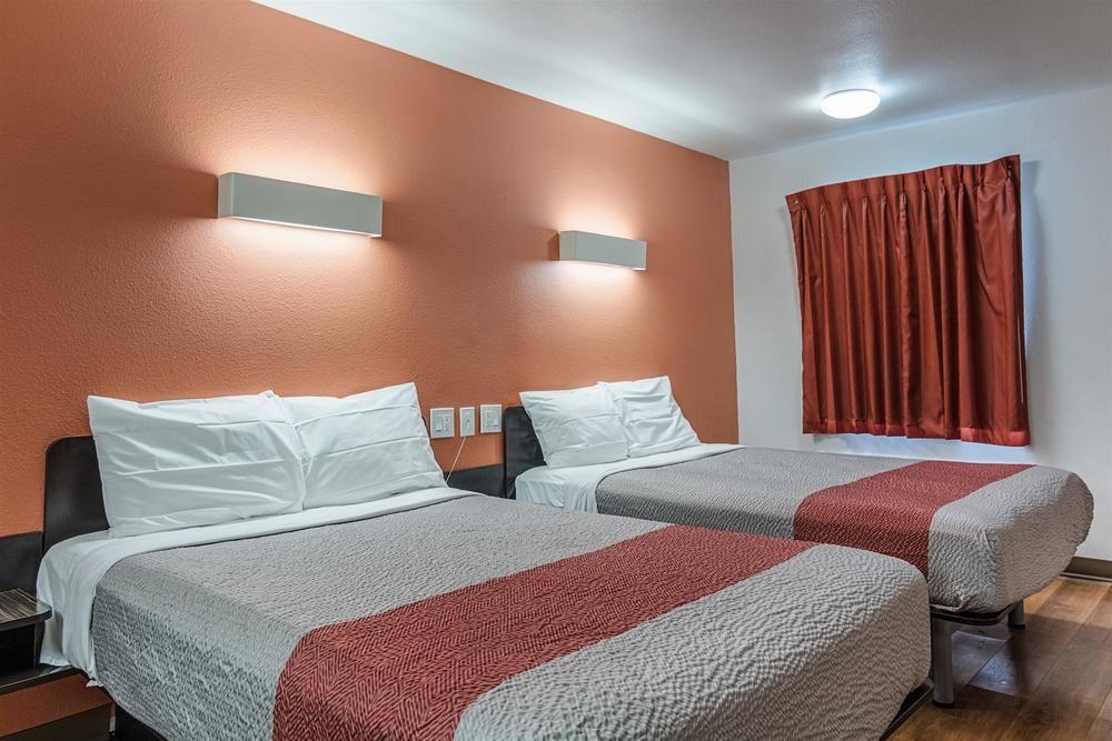 OYO Hotel Texarkana North Heights AR Hwy I-30