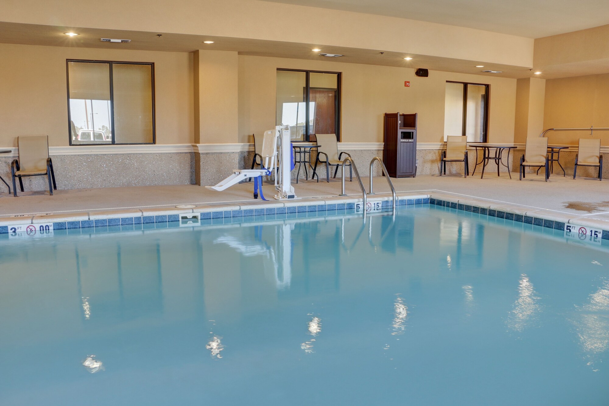 Holiday Inn Express Texarkana East