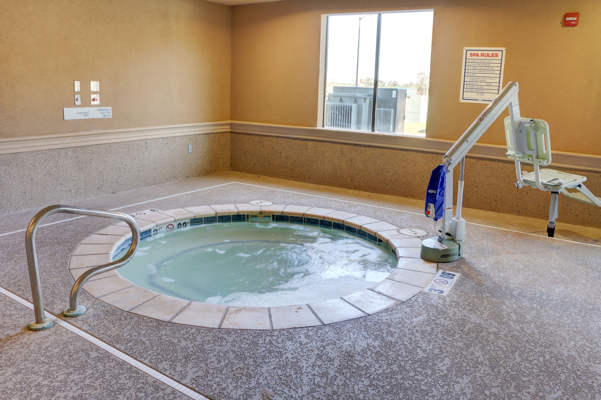Holiday Inn Express Texarkana East