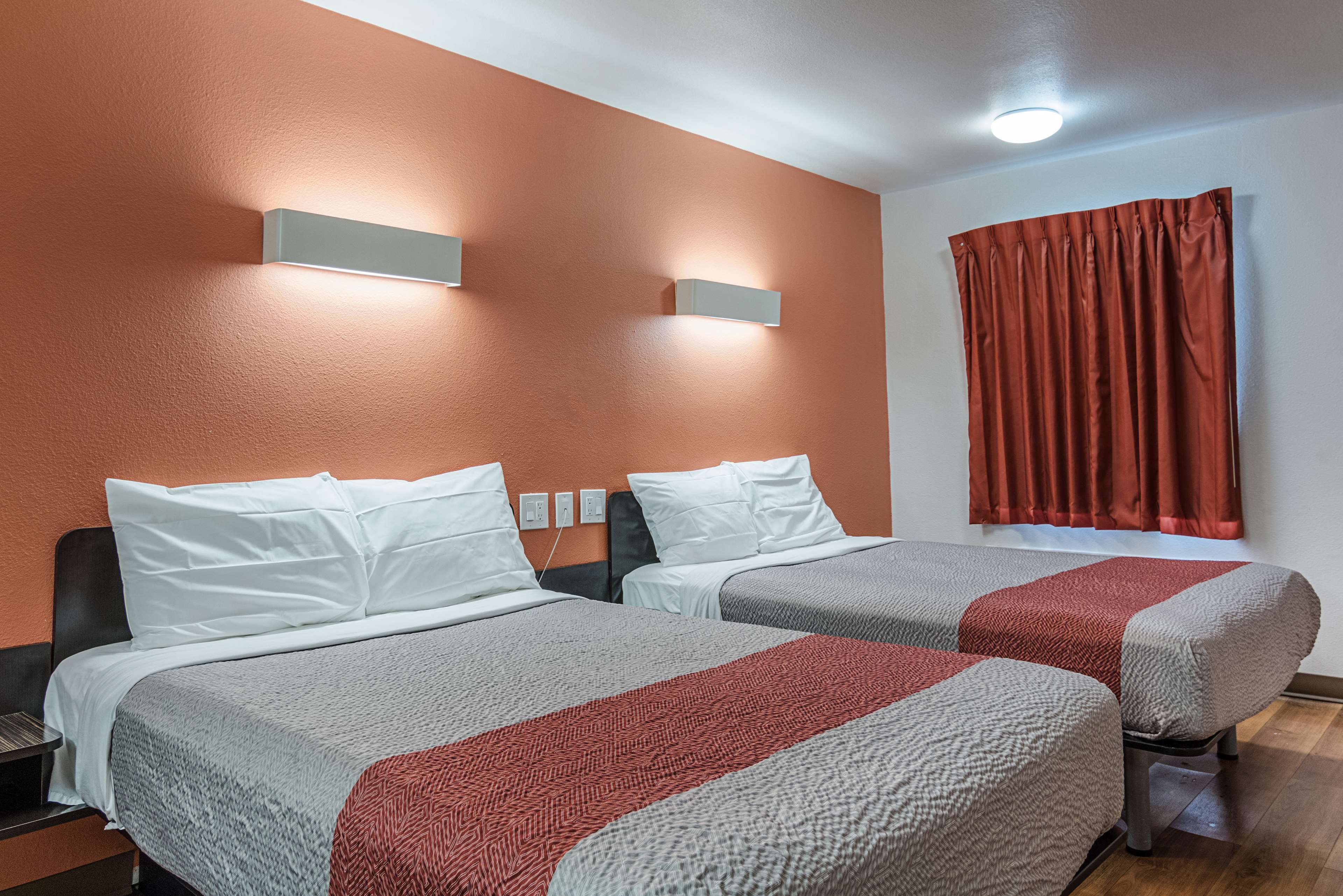Motel 6 Texarkana AR