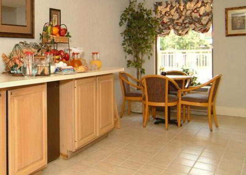 OYO Hotel Texarkana Trinity AR Hwy I-30