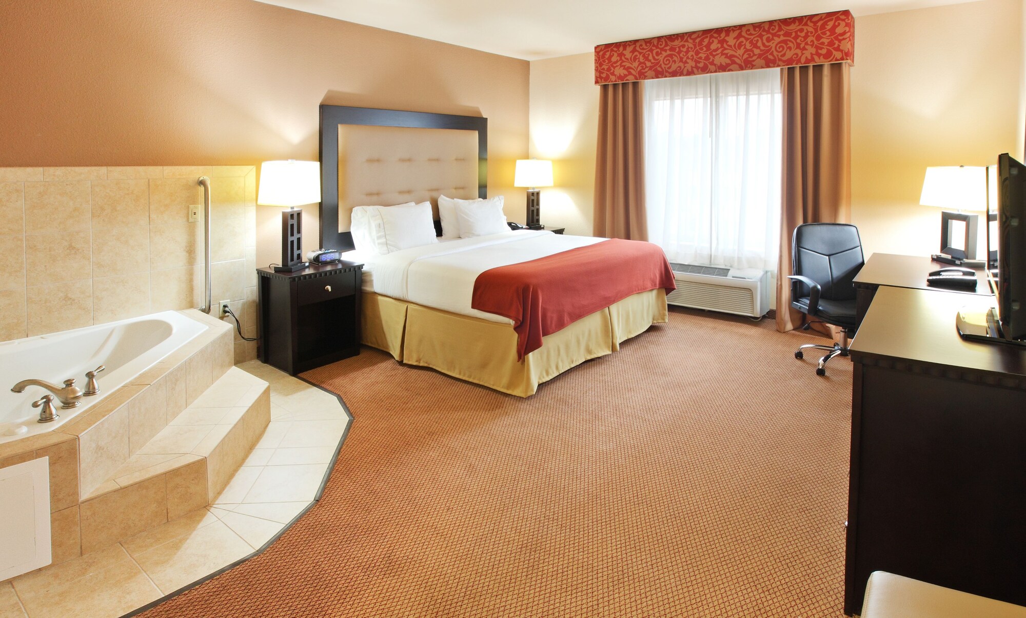 Holiday Inn Express Van Buren Fort Smith Area