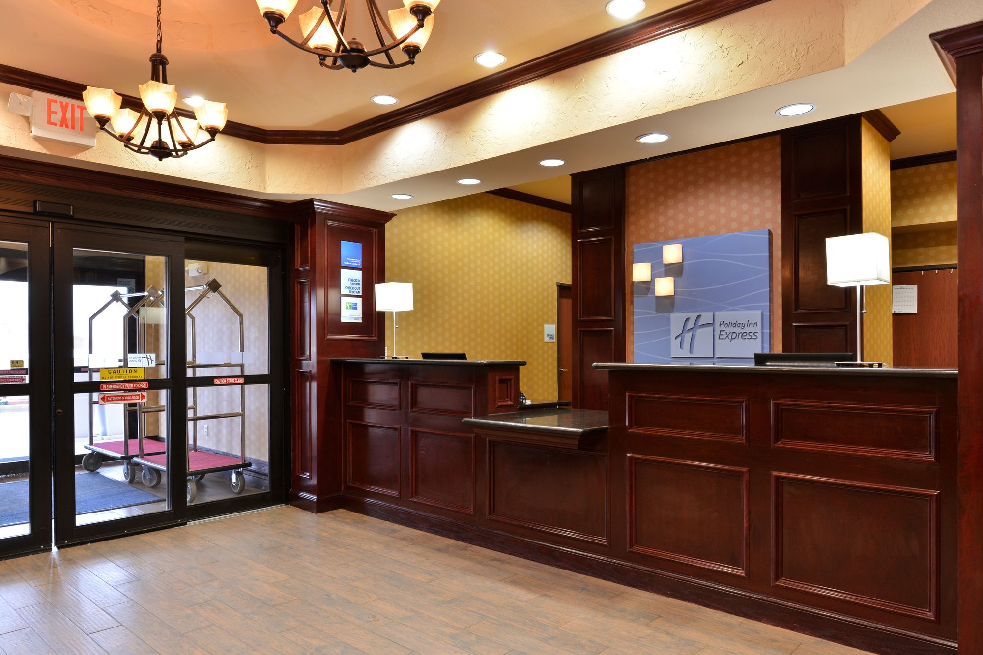 Holiday Inn Express Van Buren Fort Smith Area