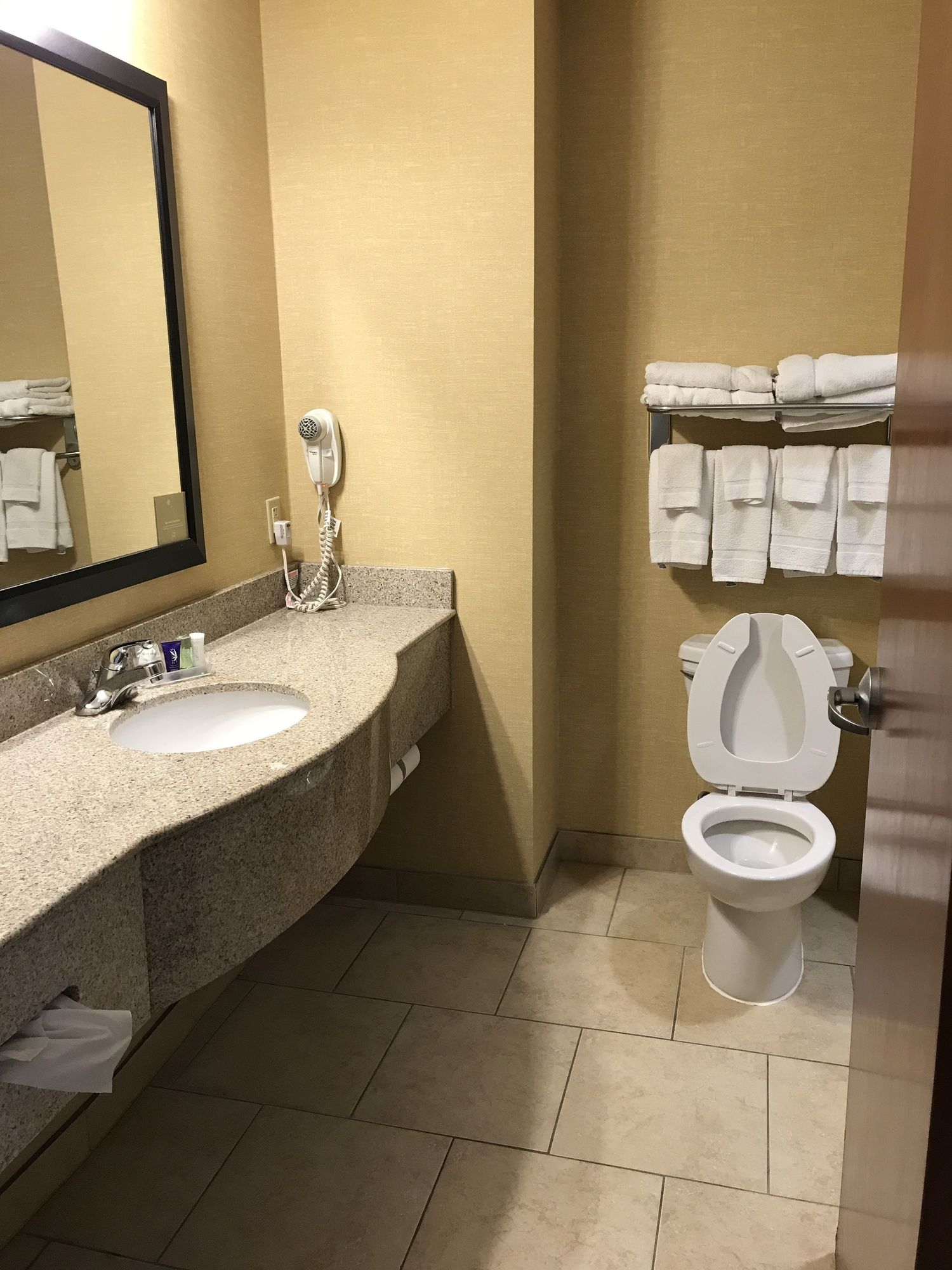 Comfort Inn & Suites Van Buren - Fort Smith
