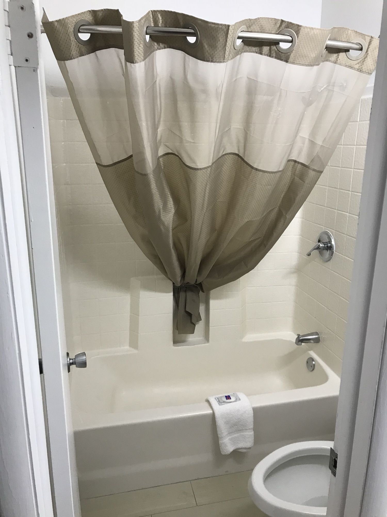 Motel 6 Van Buren
