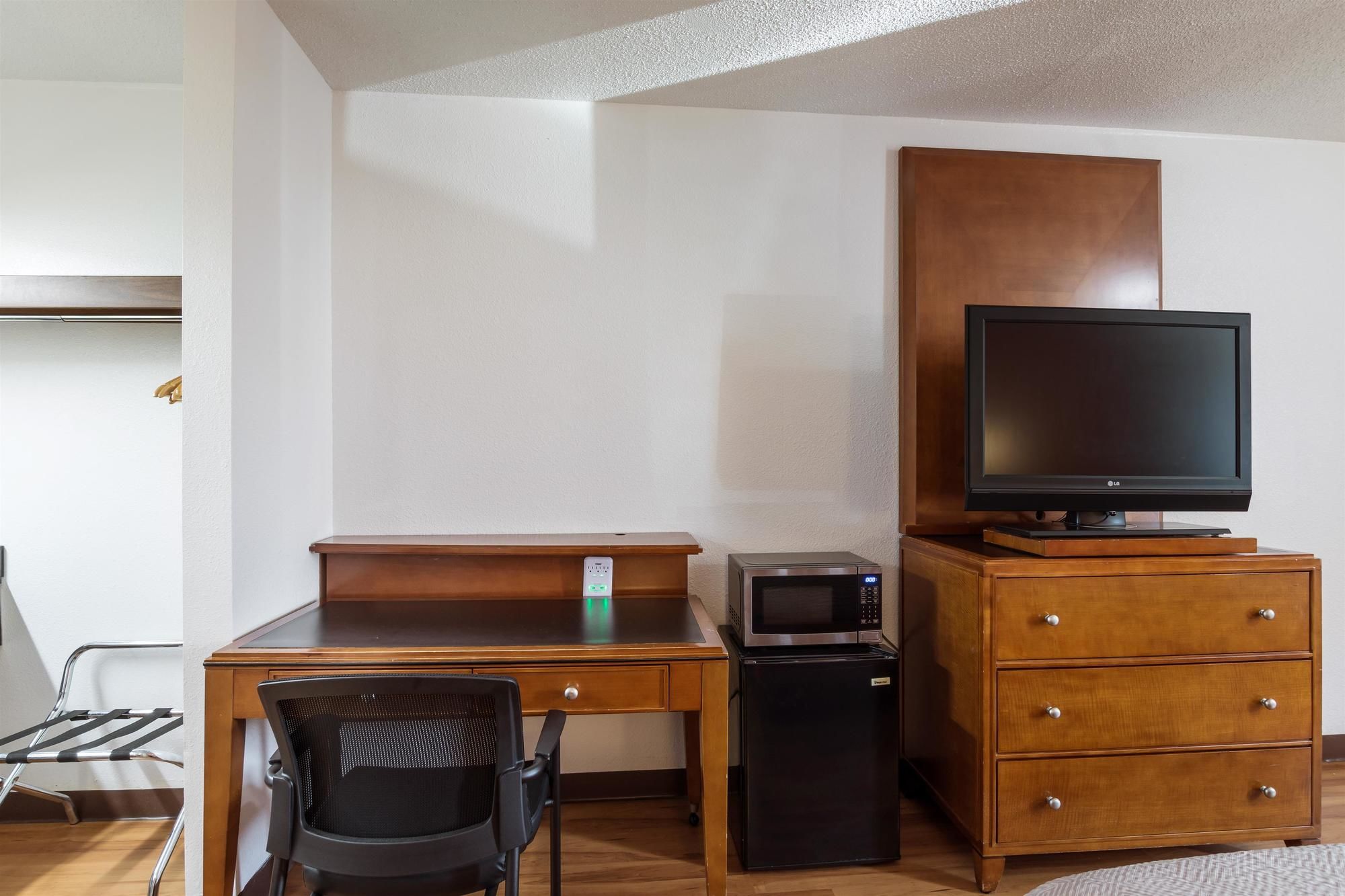 Motel 6 Van Buren