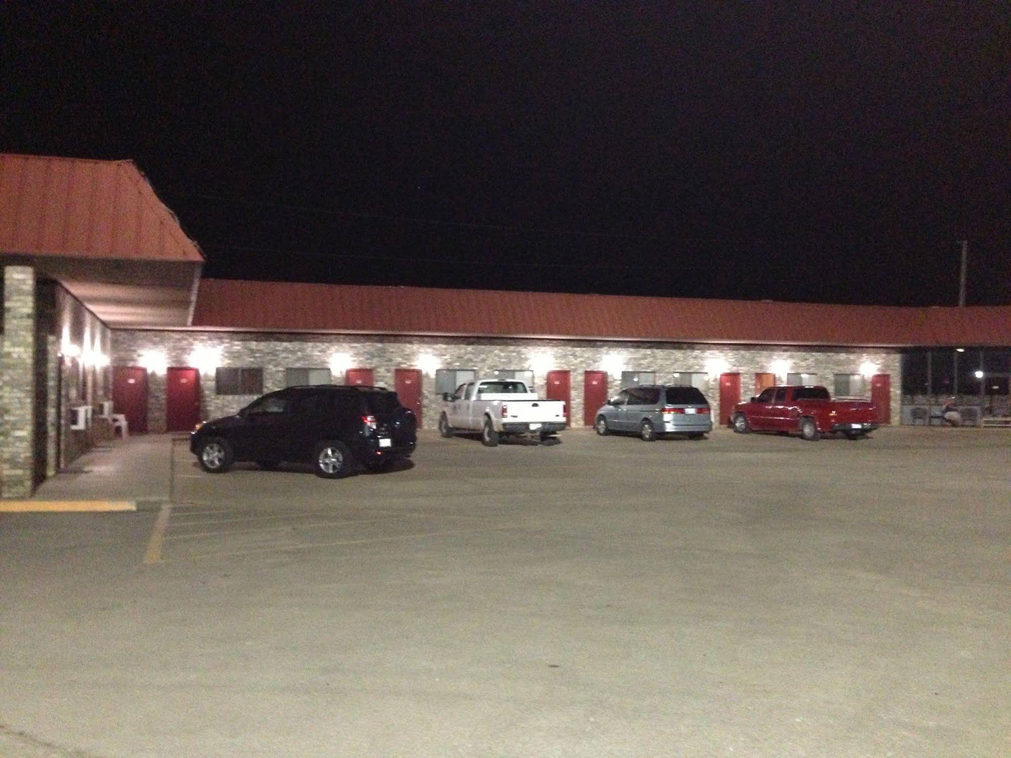 OYO Hotel Waldron AR - Hwy 71