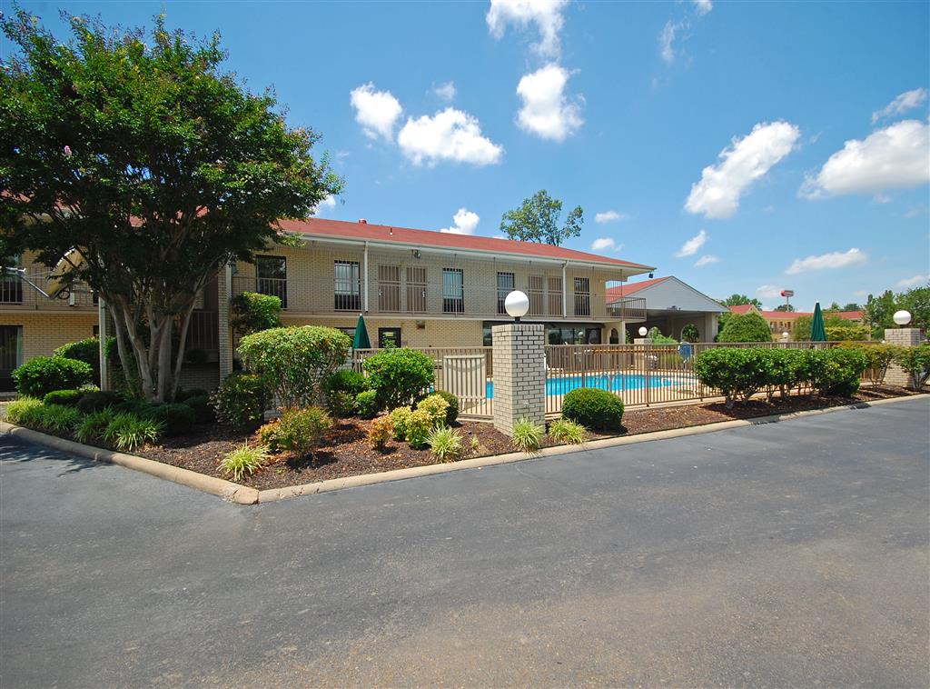 Quality Inn & Suites West Helena