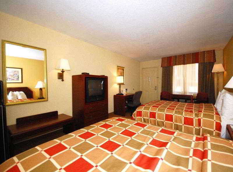 Quality Inn & Suites West Helena