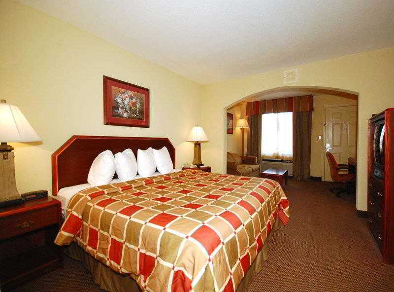 Quality Inn & Suites West Helena