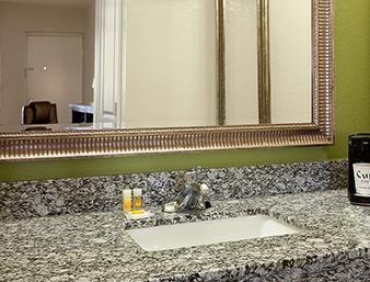 Days Inn by Wyndham West Memphis