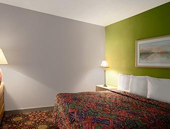 Days Inn by Wyndham West Memphis