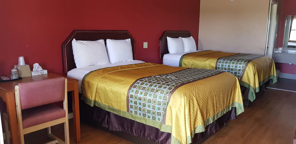 Deluxe Inn