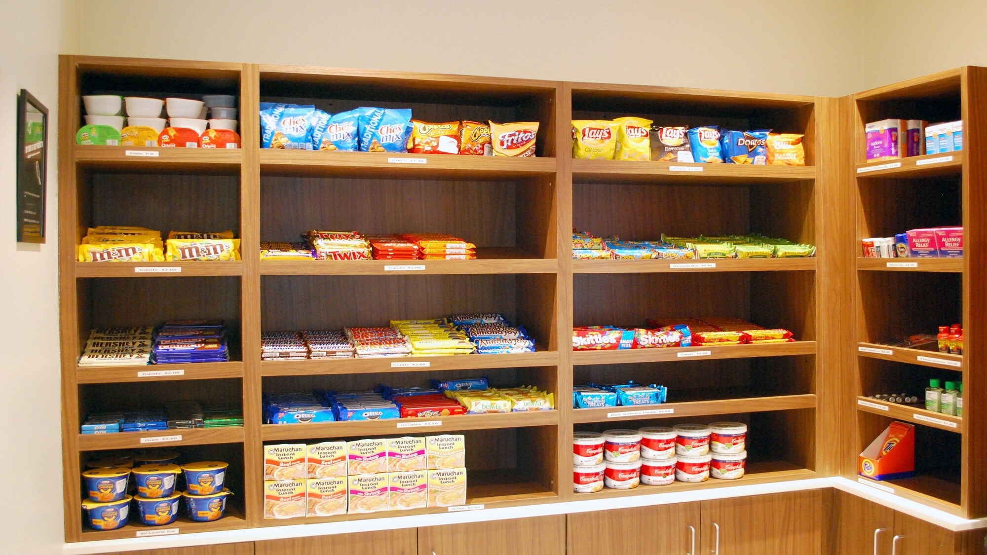 Holiday Inn Express & Suites White Hall