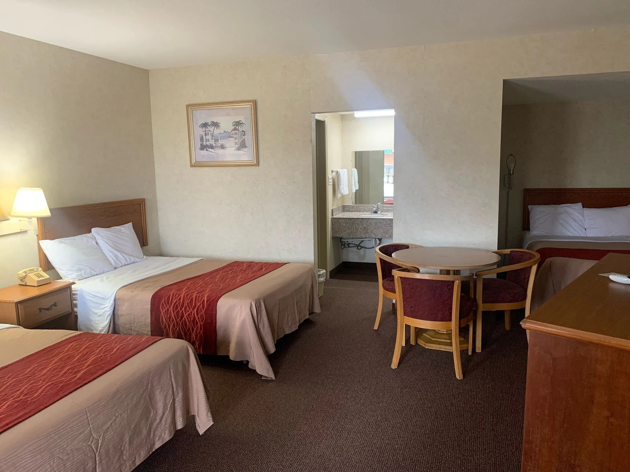 Coachman's Inn Motel