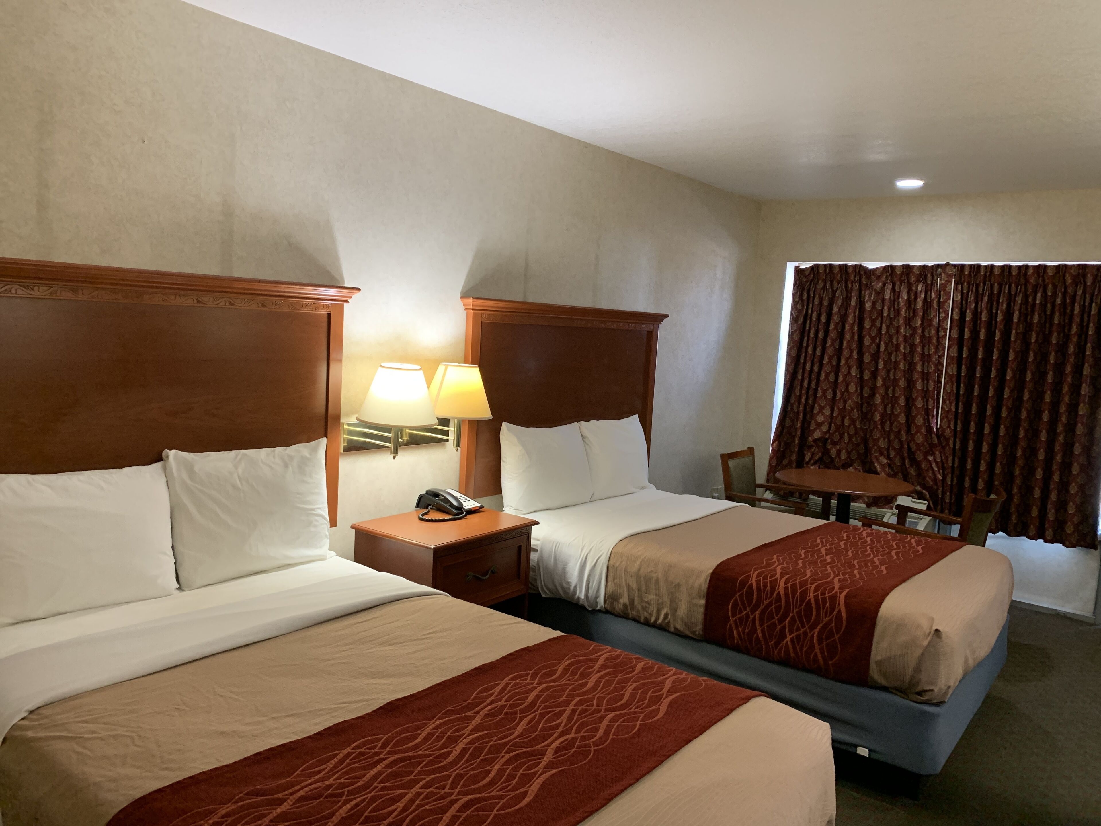 Coachman's Inn Motel
