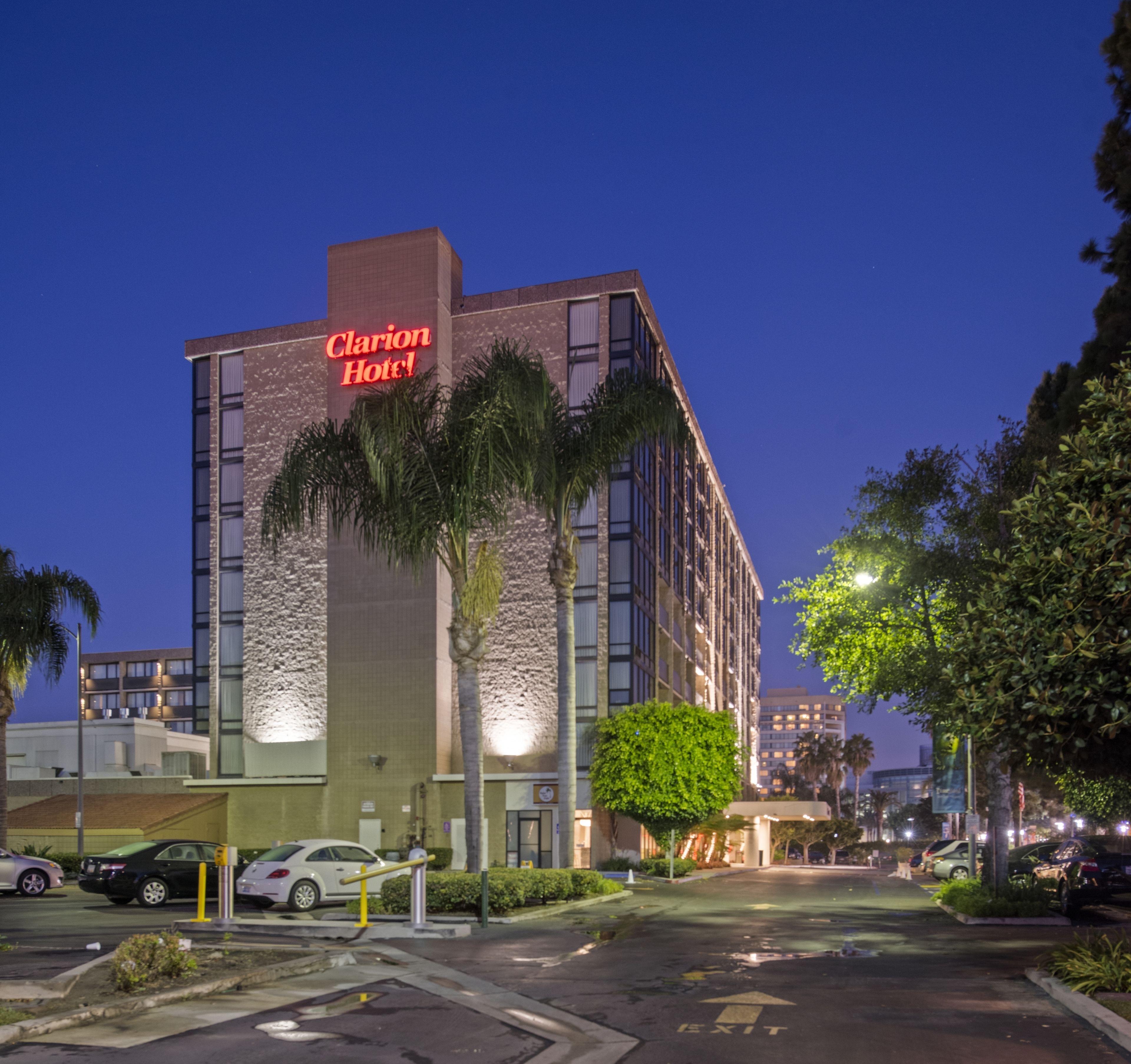 Clarion Hotel Anaheim Resort