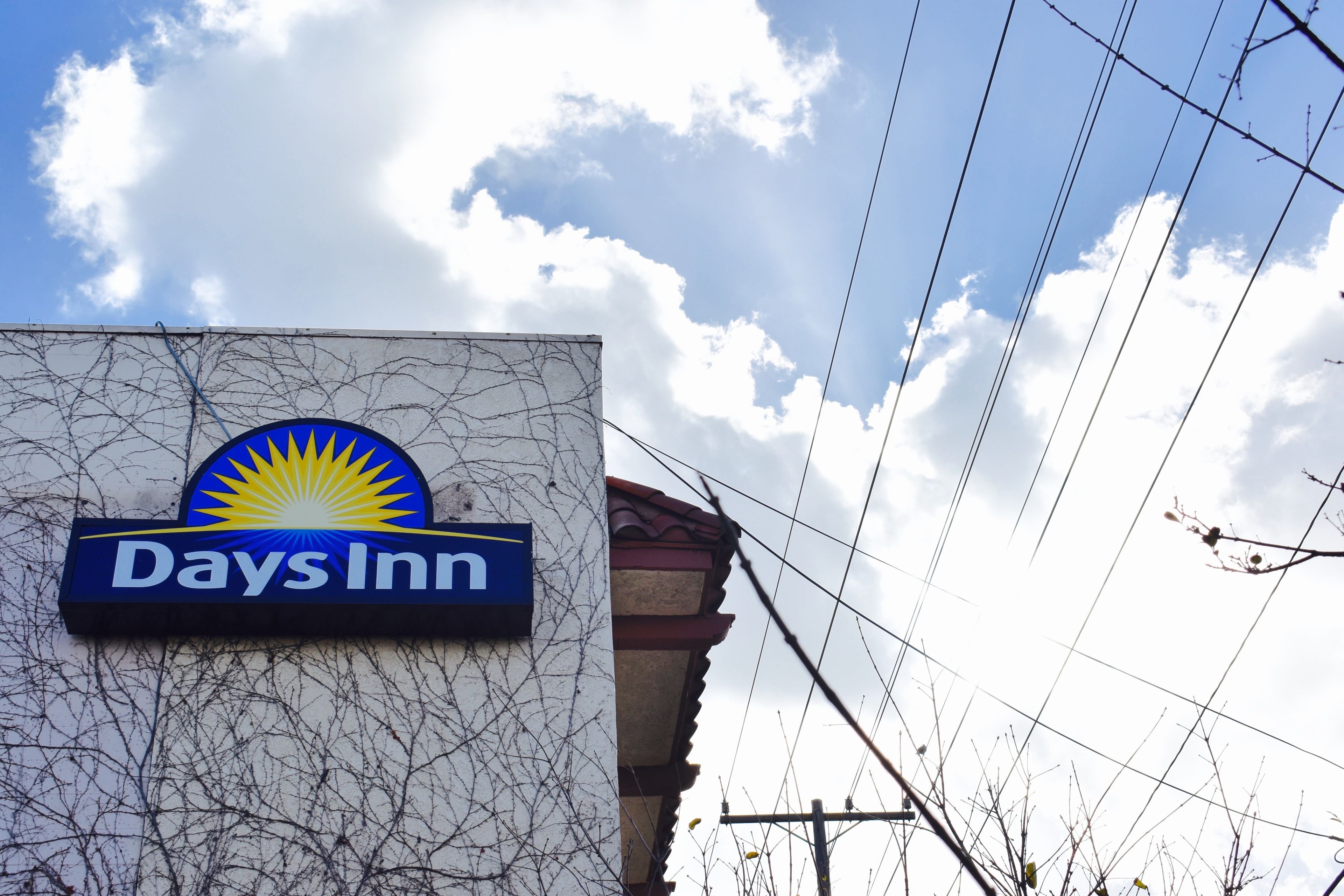 Days Inn by Wyndham Anaheim Near the Park