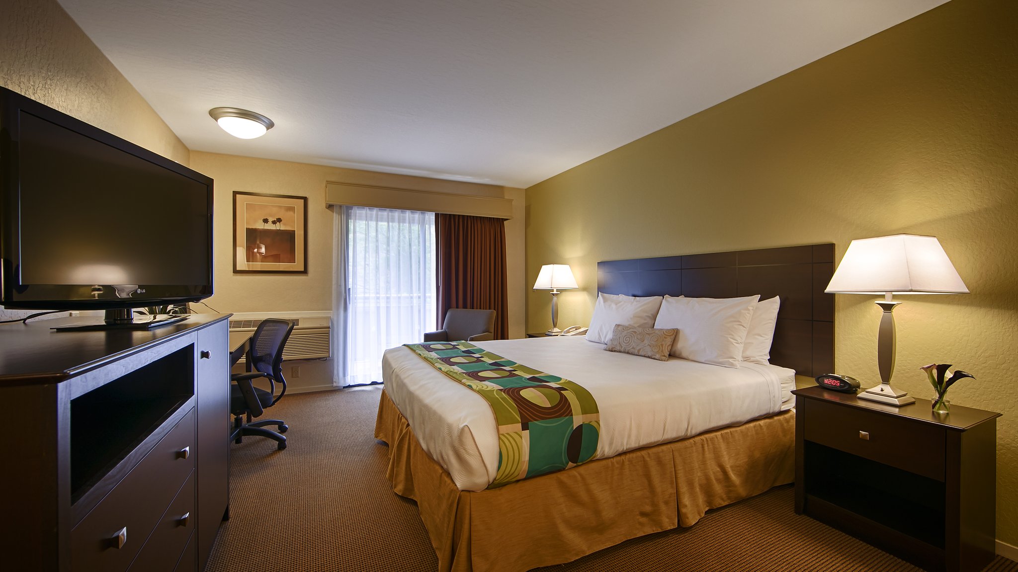 Seacliff Inn Aptos, Tapestry Collection by Hilton
