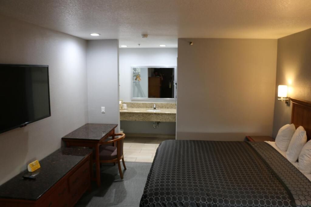 Grand Park Inn Baldwin Park