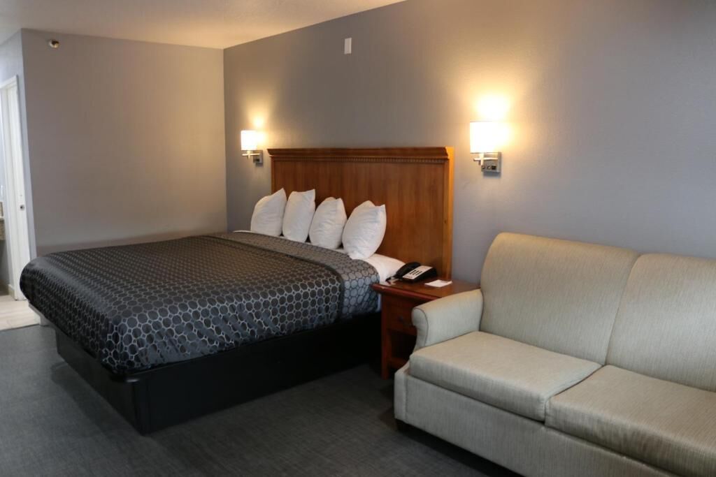 Grand Park Inn Baldwin Park