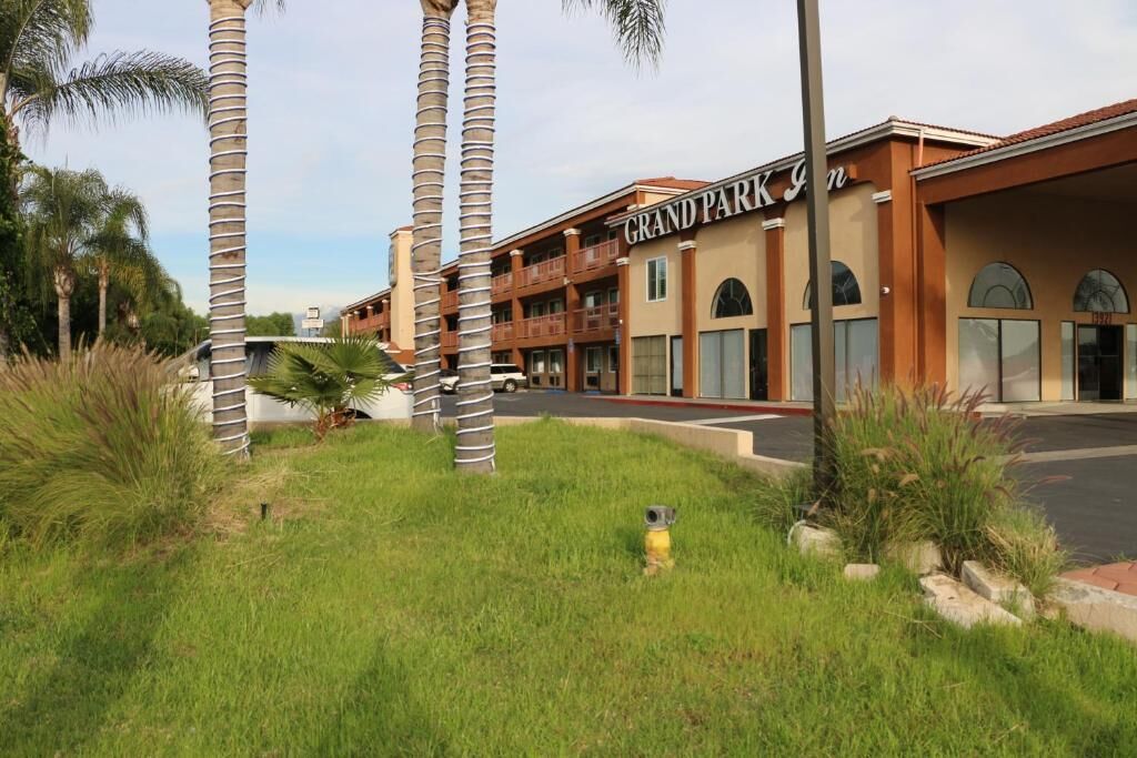 Grand Park Inn Baldwin Park