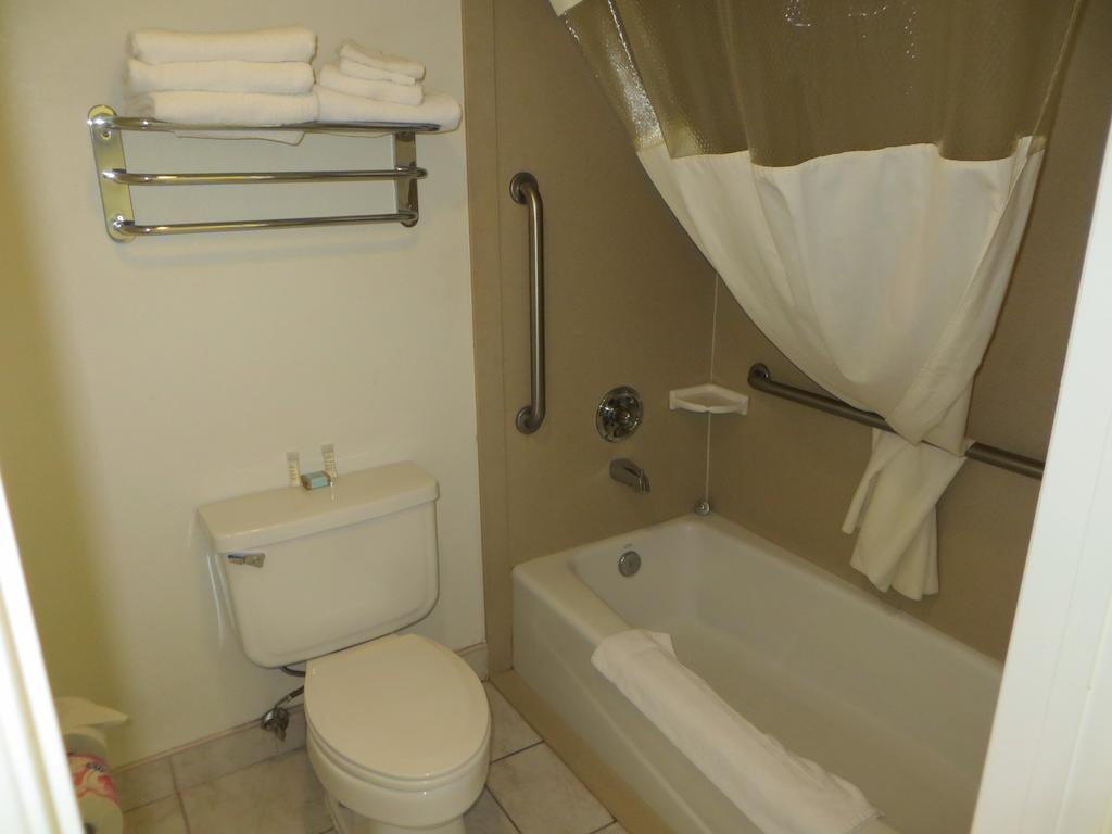 Travelodge by Wyndham Banning CA Near Casino/Outlet Mall