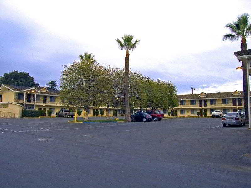 Hotel Salina Beaumont CA