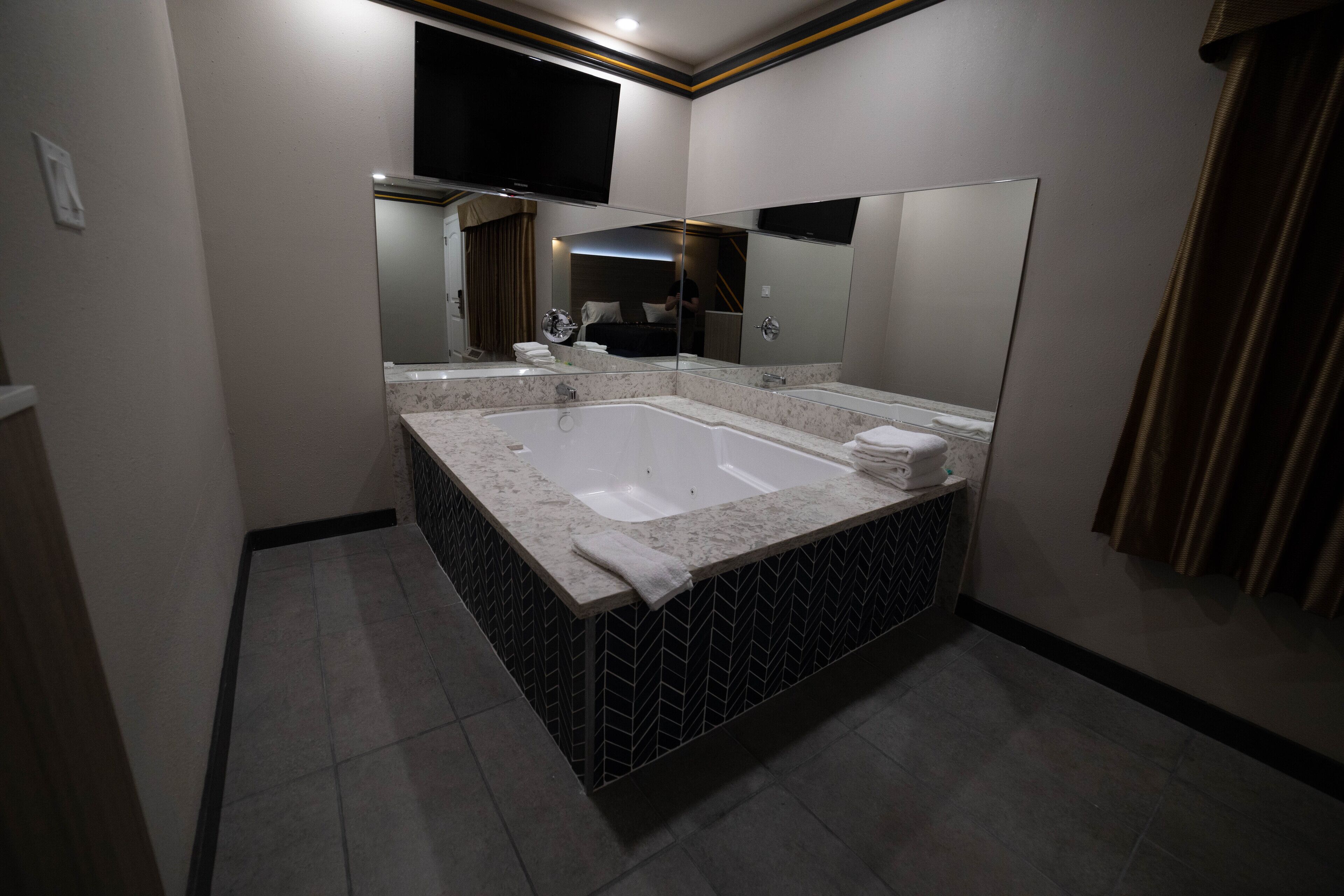 Artesia Motor Inn