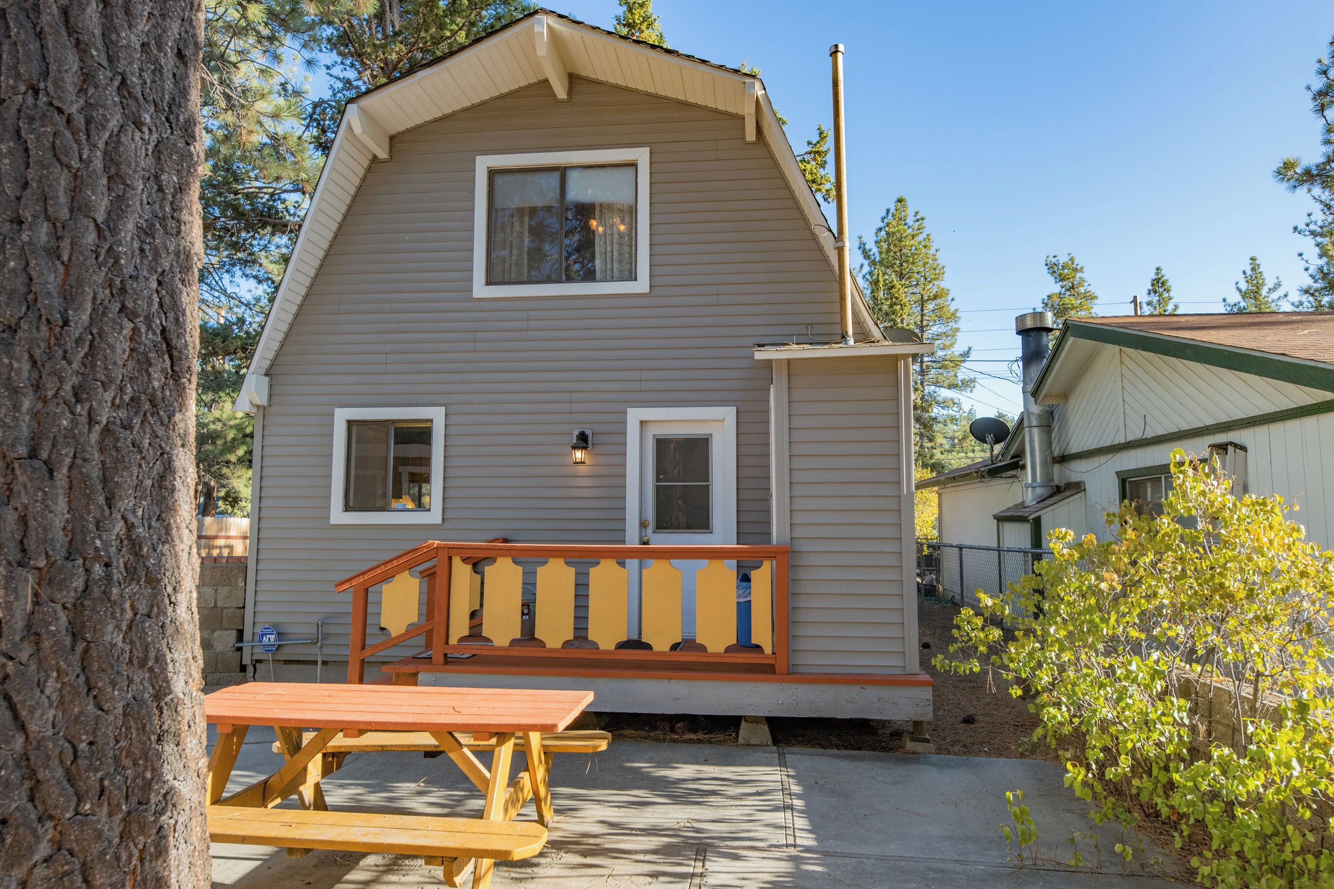 The Duran Cabin